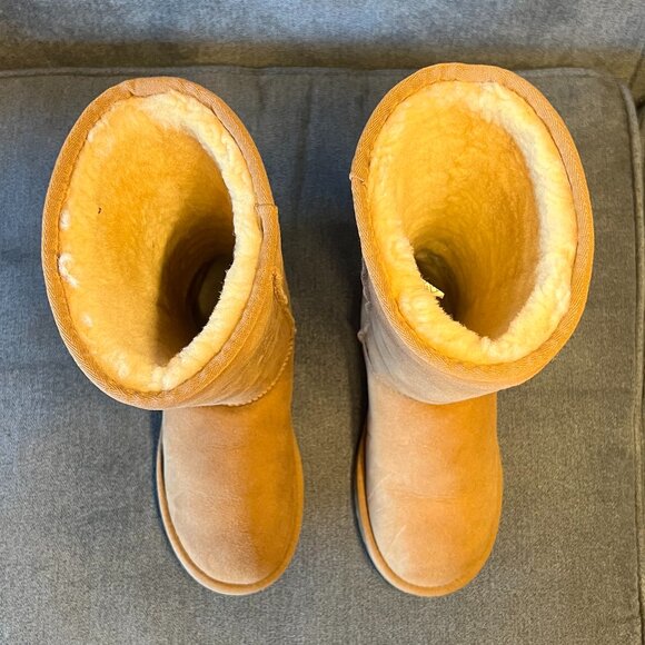 UGG Classic Tall Boots – Chestnut, Size 6 - Picture 3 of 4